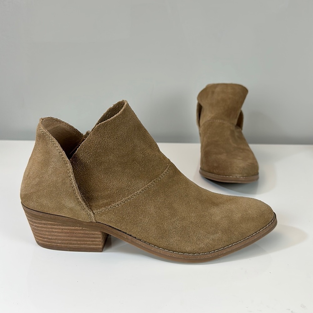 Lucky Brand‎ Tan Fahmida Ankle Boots Size 9.5
